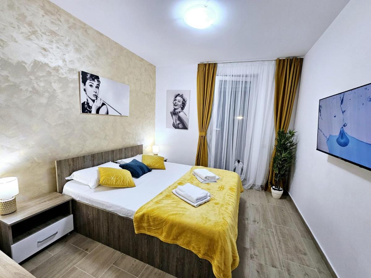 Lovely New Balcony Apartment Cismigiu Park - Pop5 بوخارست المظهر الخارجي الصورة